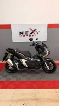 HONDA ADV 